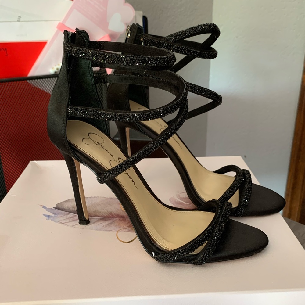 Jessica Simpson JS-Jamalee Heels (black)